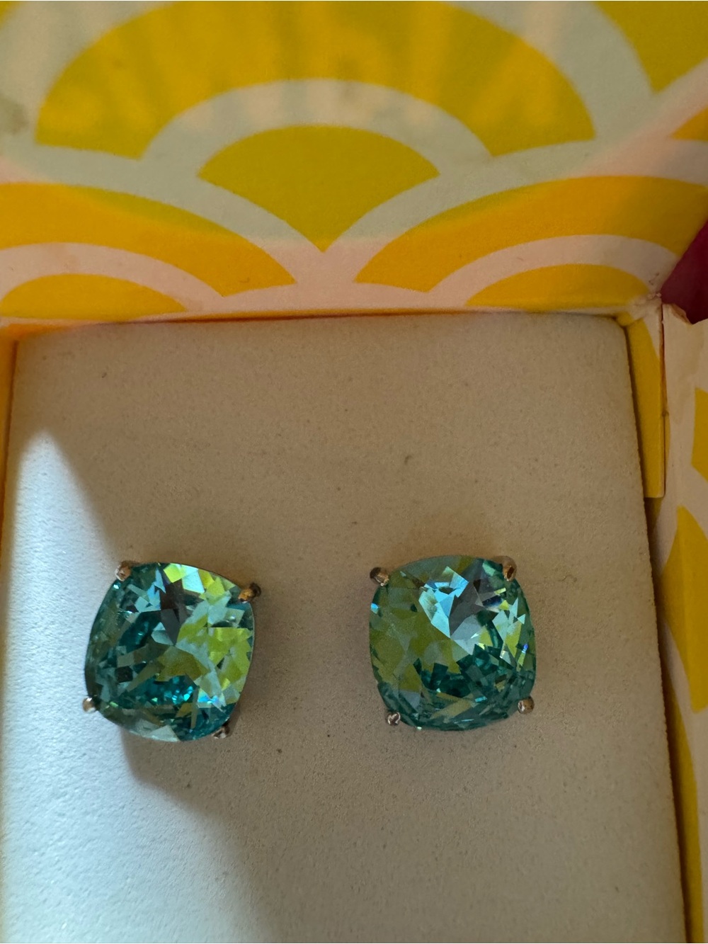 Origami Owl Clara Stud Earrings Light Turquoise Swarovski Silver ER3026 NWOT